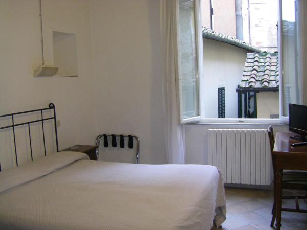 Albergo Cannon d'Oro : photo 1 de la chambre chambre double ou lits jumeaux