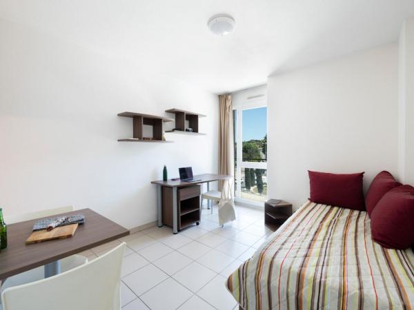 Garden & City Toulon : photo 4 de la chambre studio standard