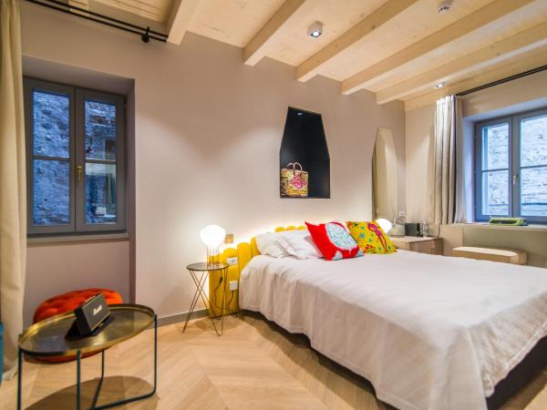 The Melegran : photo 4 de la chambre chambre double de luxe (2 adultes + 1 enfant)