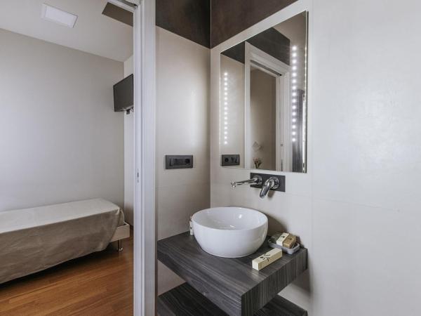 APULIA BLUE APARTEMENTS & B&B : photo 1 de la chambre chambre simple