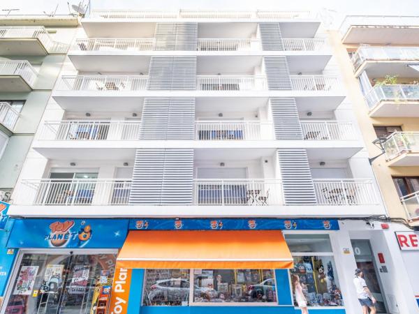 Apartamentos La Rosita Old Town : photo 2 de la chambre appartement avec terrasse