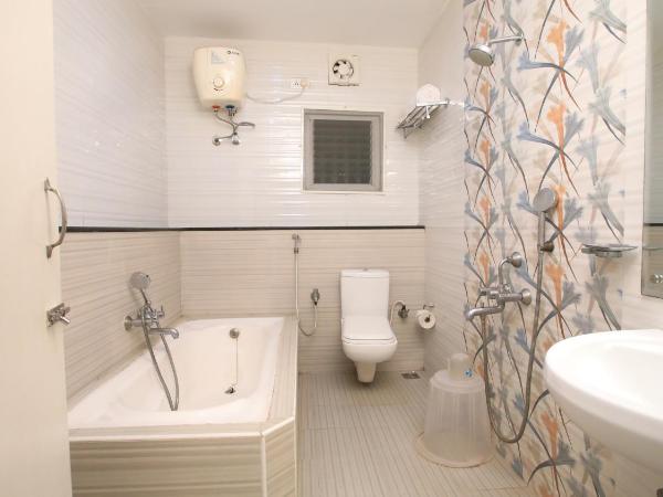 R-hotels Rithikha Inn porur : photo 5 de la chambre chambre double deluxe (2 adultes + 1 enfant)