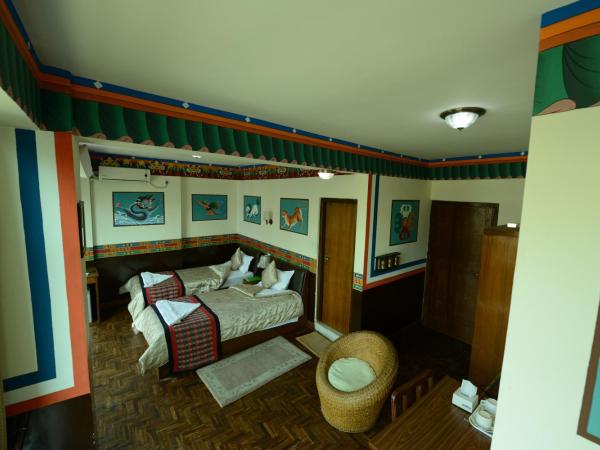 Kathmandu Eco Hotel : photo 4 de la chambre eco heritage room with free airport pick up - (advance notice required) & 10% off on food & beverage