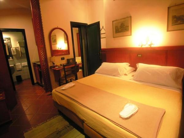 Hotel Toledo : photo 2 de la chambre suite