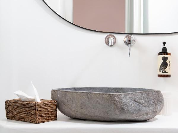 Hotel Tagoo : photo 6 de la chambre chambre double - vue latérale sur mer