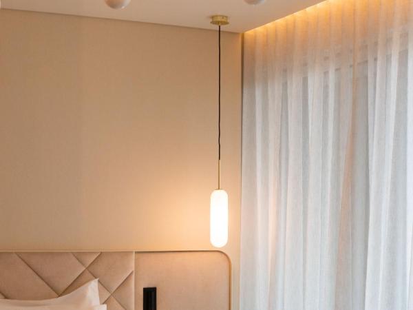 LUSTER Hotel : photo 7 de la chambre suite en duplex 2 chambres