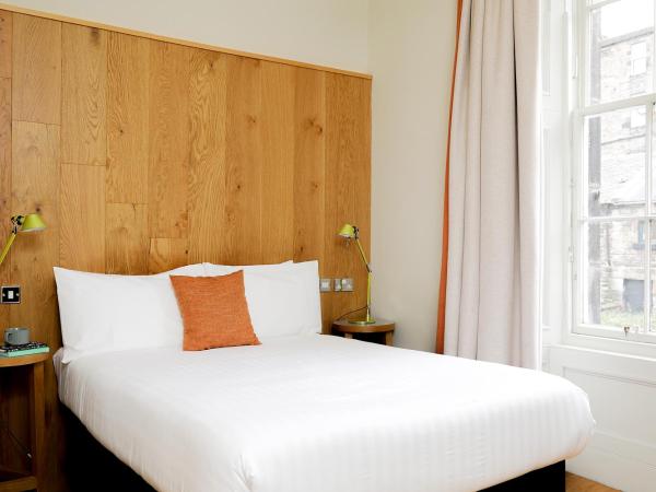 Cairn Hotel & Apartments : photo 6 de la chambre chambre double