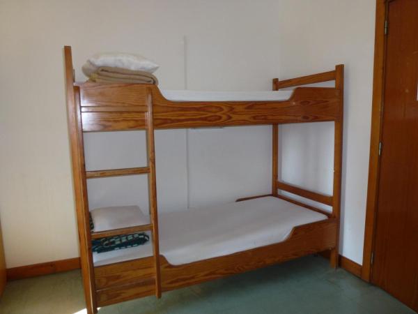 HI Faro - Pousada de Juventude : photo 5 de la chambre lit superposé dans dortoir masculin de 6 lits