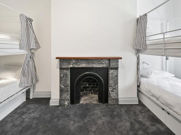 The Pacific House : photo 4 de la chambre lit dans dortoir mixte de 6 lits