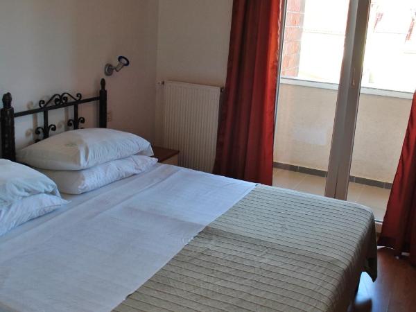 Guesthouse Promenade : photo 2 de la chambre appartement 1 chambre avec balcon