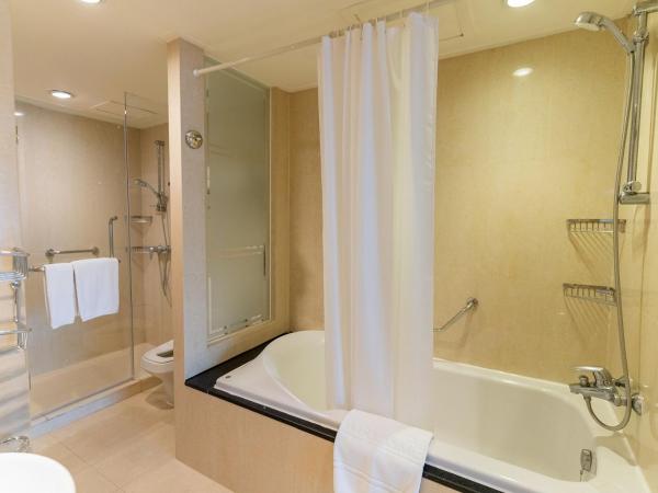 Centre Point Sukhumvit 10 : photo 10 de la chambre suite 1 chambre avec balcon