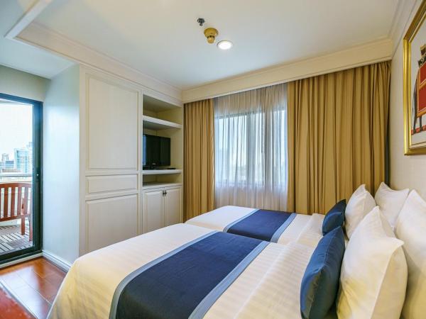 Centre Point Sukhumvit 10 : photo 3 de la chambre grande suite familiale 3 chambres