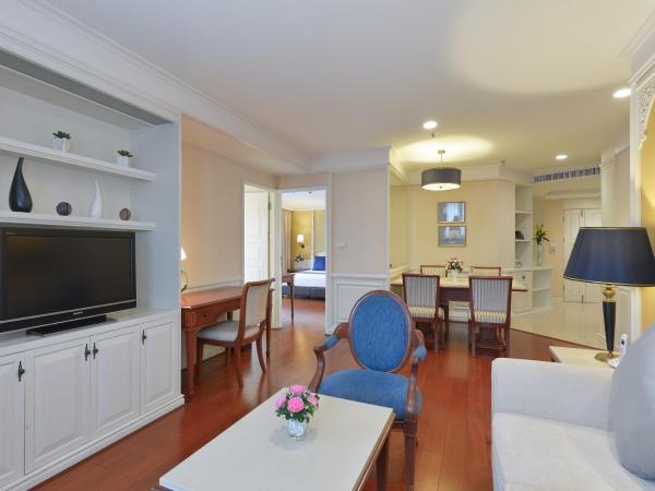 Centre Point Sukhumvit 10 : photo 5 de la chambre grande suite familiale 3 chambres