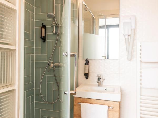 Hotel Terre Neuve : photo 4 de la chambre chambre double confort