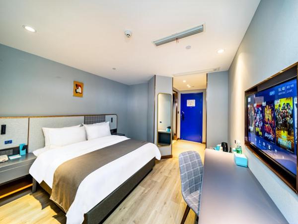 LanOu Hotel Wuhan CapitaMall Wusheng Road Metro Station : photo 2 de la chambre chambre double supérieure