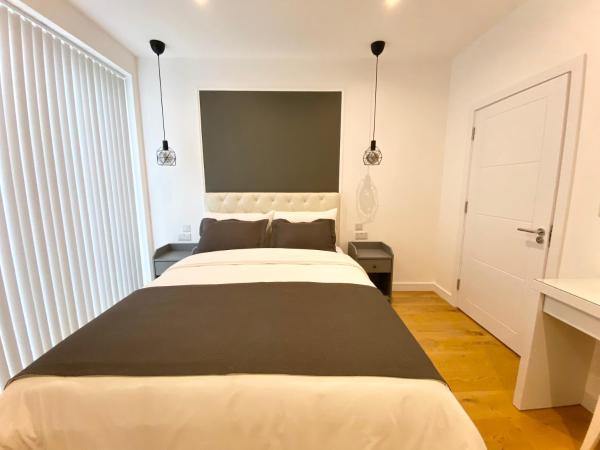 Goodwin St : photo 4 de la chambre chambre double avec balcon
