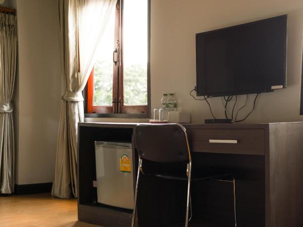 CHORLADA LANNA HOTEL : photo 5 de la chambre chambre lit king-size deluxe