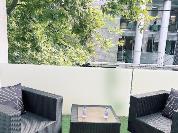 Sydney Boutique Hotel : photo 3 de la chambre chambre lit king-size avec balcon