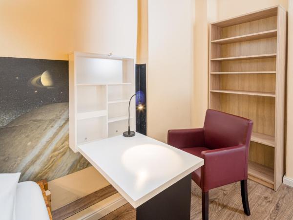 Hostel Mondpalast : photo 5 de la chambre chambre simple avec douche