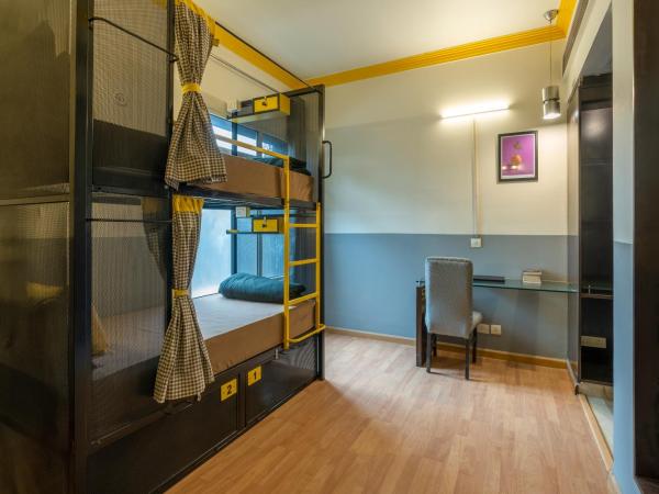 The Hosteller Delhi : photo 6 de la chambre deluxe - bed in 4 bed mixed dormitory