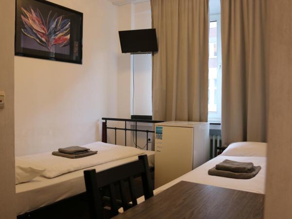 Hotel Berliner Hof : photo 1 de la chambre chambre double ou lits jumeaux
