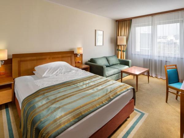 Quality Hotel Brno Exhibition Centre : photo 3 de la chambre chambre familiale