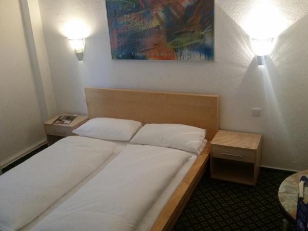 Hotelgarni Frankfurt : photo 2 de la chambre chambre double