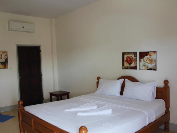 Baanloksouylokchay : photo 2 de la chambre chambre double ou lits jumeaux standard