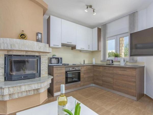 Villa Filo Apartments : photo 1 de la chambre appartement avec terrasse