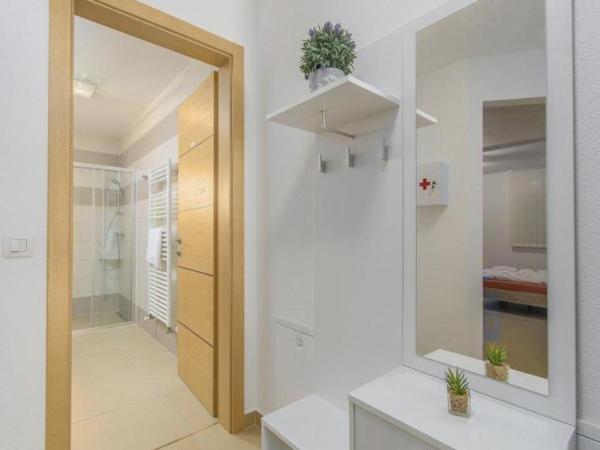 Villa Filo Apartments : photo 6 de la chambre appartement avec terrasse