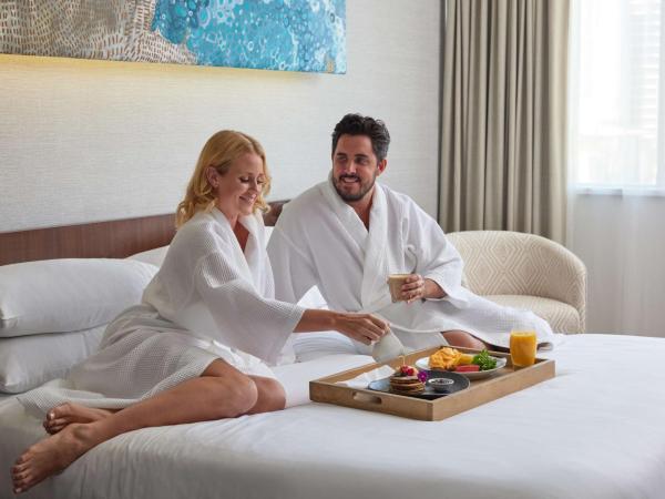 Hyatt Regency Brisbane : photo 5 de la chambre chambre lit queen-size - vue sur fleuve