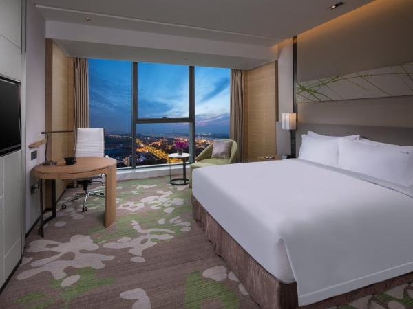 Holiday Inn Nanjing Harbour, an IHG Hotel : photo 2 de la chambre chambre lit king-size standard