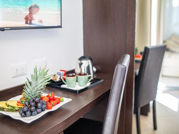 Hotel Excelsior : photo 5 de la chambre panoramic double room with side sea view