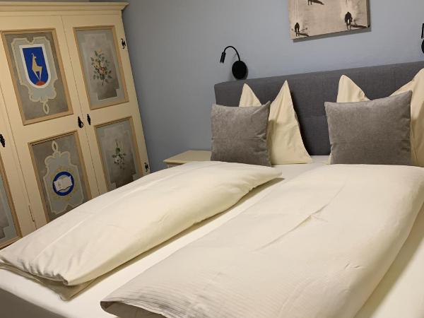 Koller, Pension Haus : photo 3 de la chambre chambre double Économique avec baignoire