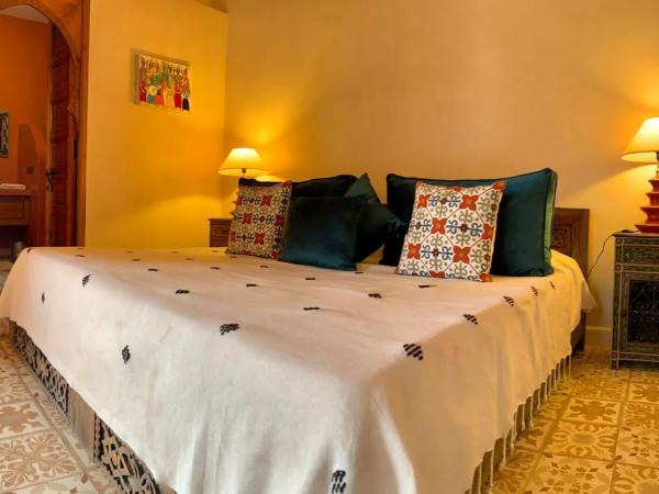 Villa des Hauts Mogador : photo 2 de la chambre chambre lits jumeaux avec baignoire