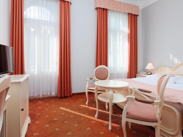 OREA Spa Hotel Palace Zvon Mariánské Lázně : photo 4 de la chambre chambre double classique