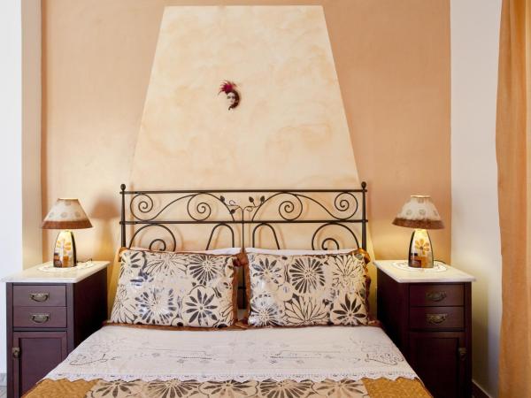 Villa Koronios : photo 6 de la chambre chambre double ou lits jumeaux standard