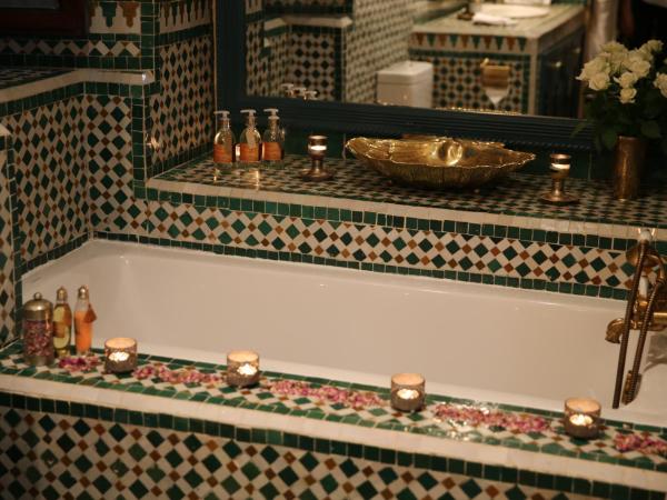 Palais Riad Lamrani : photo 4 de la chambre hébergement la sultane