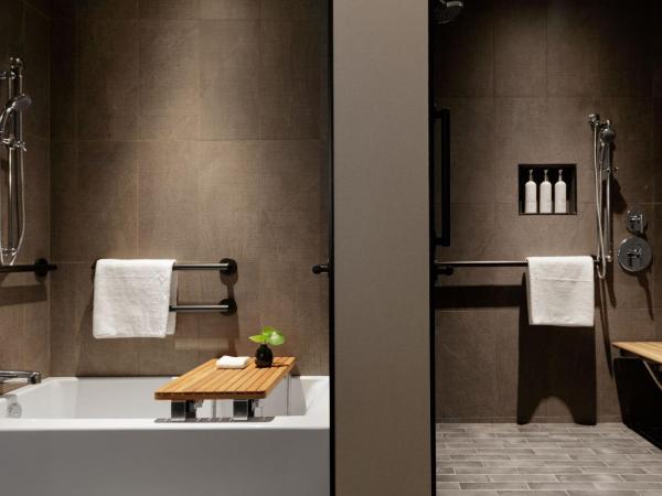 Kimpton Shane Atlanta, an IHG Hotel : photo 1 de la chambre king studio suite with bath tub - mobility access