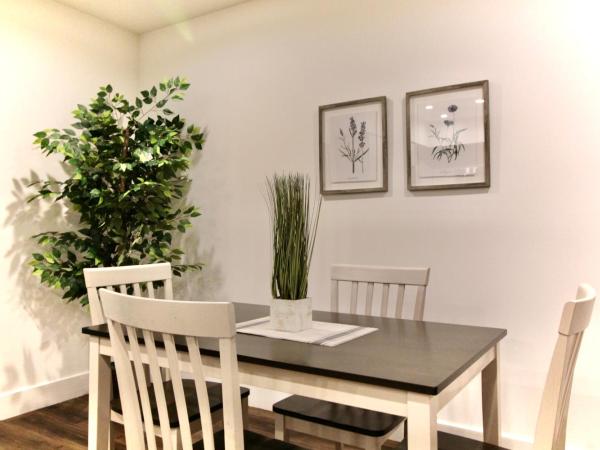 Los Angeles Premium Suites with Free Parking : photo 8 de la chambre appartement 2 chambres avec balcon