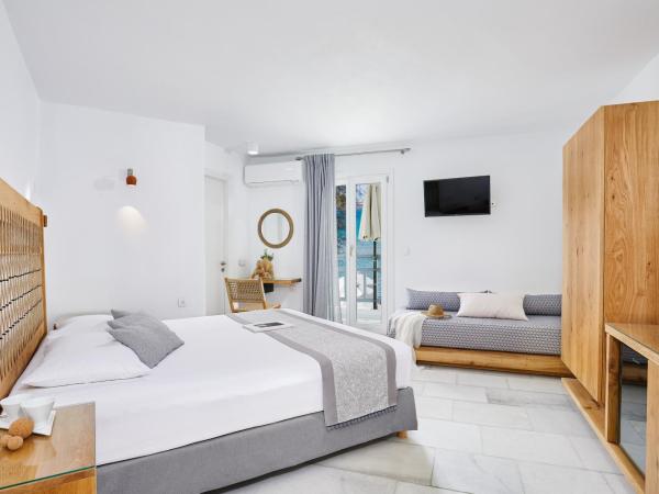Kalergis Studios : photo 1 de la chambre chambre triple supérieure - vue sur mer