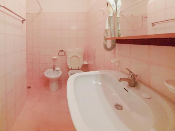 Hotel Trevi : photo 1 de la chambre chambre double avec balcon