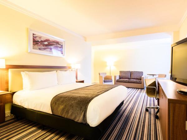 Holiday Inn Brighton Seafront, an IHG Hotel : photo 2 de la chambre chambre double premium avec canapé-lit