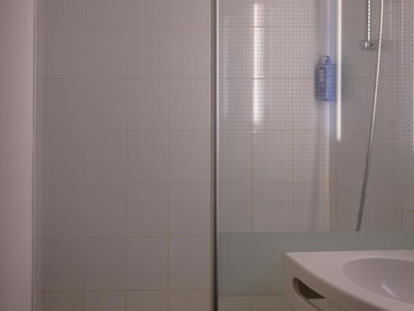 ibis Aix en Provence : photo 10 de la chambre chambre lits jumeaux standard