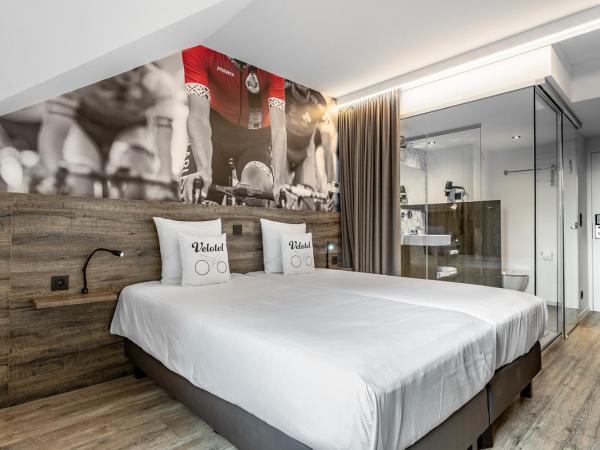 Velotel Brugge : photo 1 de la chambre chambre lits jumeaux supérieure