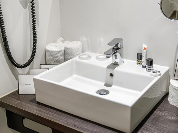 Velotel Brugge : photo 5 de la chambre chambre lits jumeaux confort