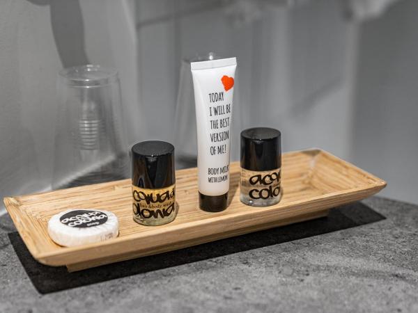 Velotel Brugge : photo 5 de la chambre chambre king confort