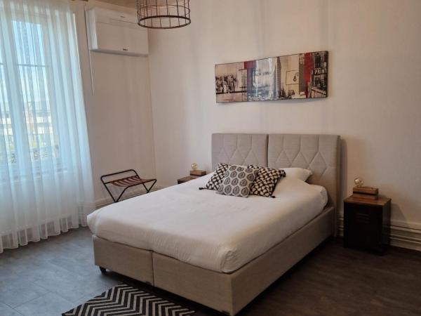 Hipster suites - Chez Axelle - : photo 5 de la chambre chambre familiale