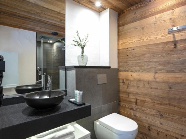 MGM Hôtels & Résidences - Résidence Le Cristal de Jade : photo 5 de la chambre appartement 2 chambres (6 personnes) - vue sur jardin - accès au spa inclus