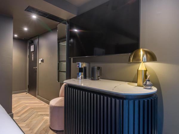 Velvet Hotel : photo 8 de la chambre chambre lit king-size premium